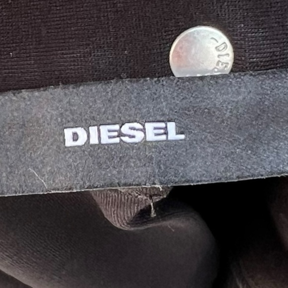 🌻NEW w/tags Diesel Black Full-Zip Midi Skirt in Milano Knit SIze 24/XS - Picture 13 of 15